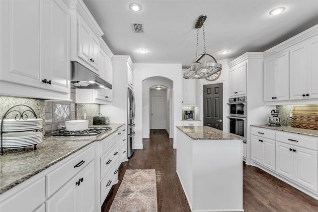 6621 Bradford Estates Drive, Sachse, TX 75048