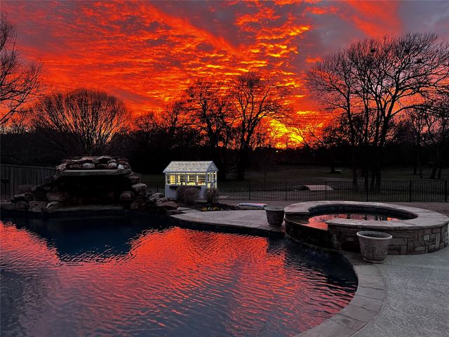 6621 Bradford Estates Drive, Sachse, TX 75048