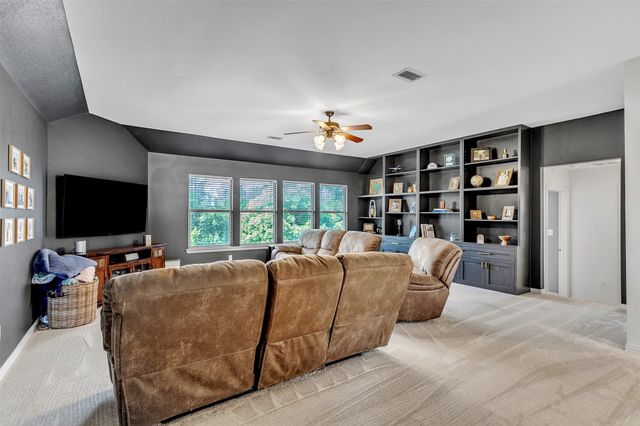 6621 Bradford Estates Drive, Sachse, TX 75048