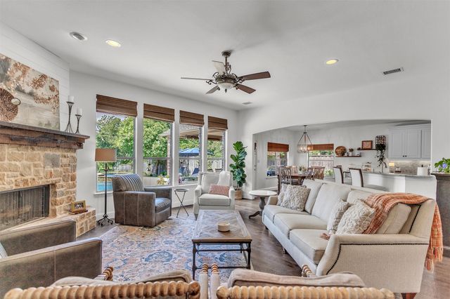 6621 Bradford Estates Drive, Sachse, TX 75048