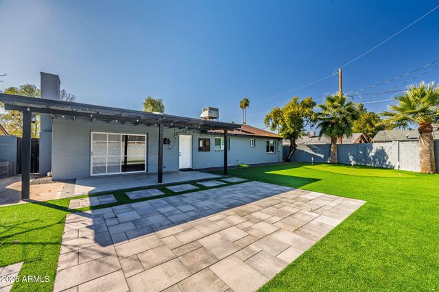 1726 W ROYAL PALM Road, Phoenix, AZ 85021