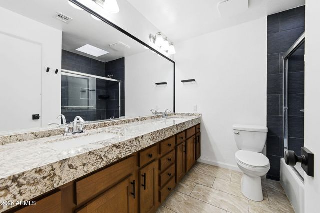 1726 W ROYAL PALM Road, Phoenix, AZ 85021