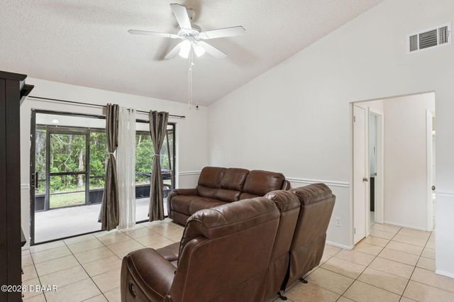 932 Ocala Woods Lane, Orlando, FL 32824