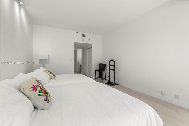 201 S Crandon Blvd 143, Key Biscayne, FL 33149