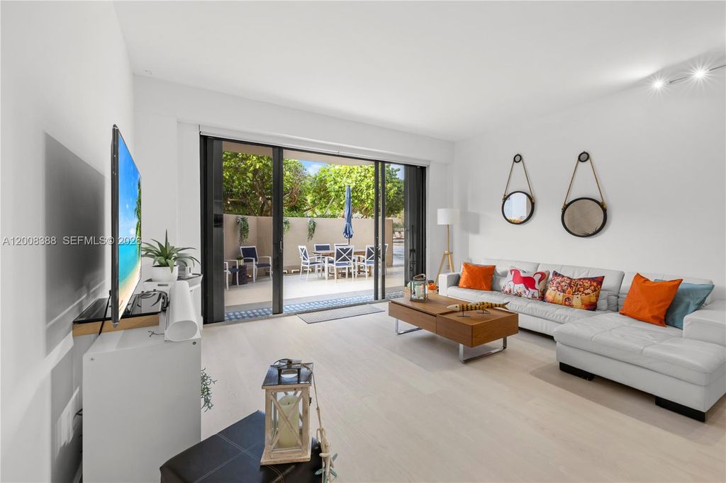 201 S Crandon Blvd 143, Key Biscayne, FL 33149