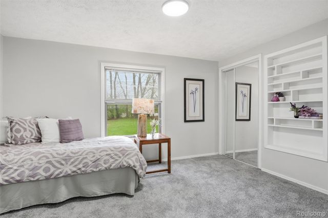 20052 Pine Street, Brownstown Charter Township, MI 48183