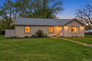 20052 Pine Street, Brownstown Charter Township, MI 48183