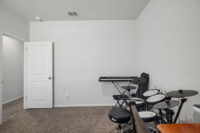 8913 Oil Barron Avenue, Fort Worth, TX 76179