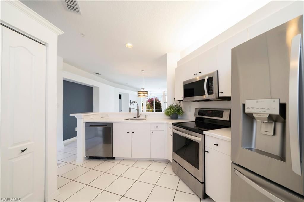 1149 Sweetwater LN 4102, NAPLES, FL 34110 — photo 5
