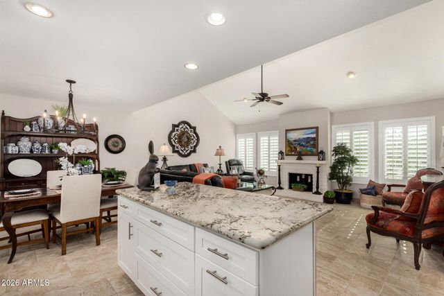 7421 N VIA CAMELLO DEL NORTE -- 164, Scottsdale, AZ 85258