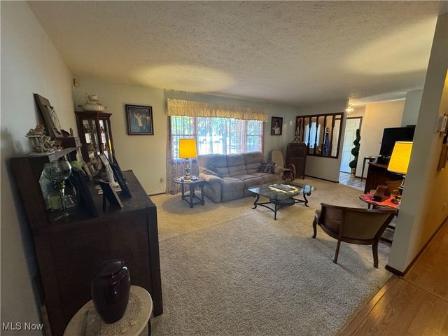 8976 Jackson Street, Mentor, OH 44060