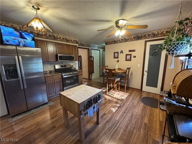 8976 Jackson Street, Mentor, OH 44060