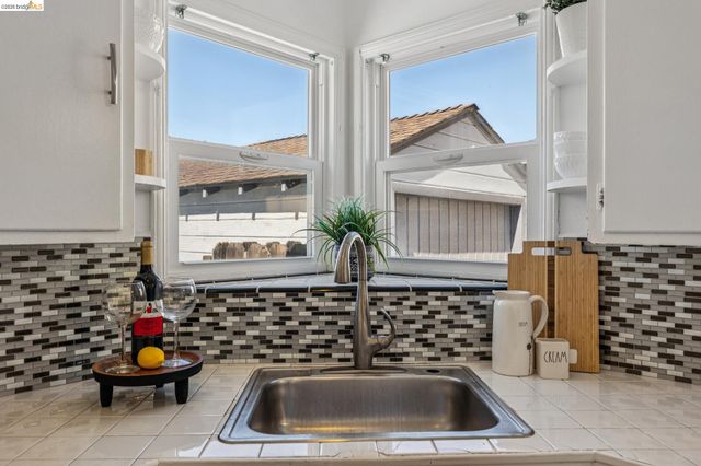 3417 Maricopa Ave, Richmond, CA 94804