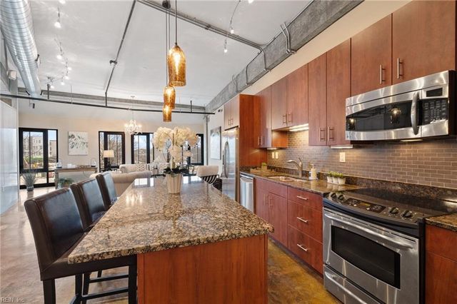 415 Saint Pauls Blvd Unit 202, Norfolk, VA 23510