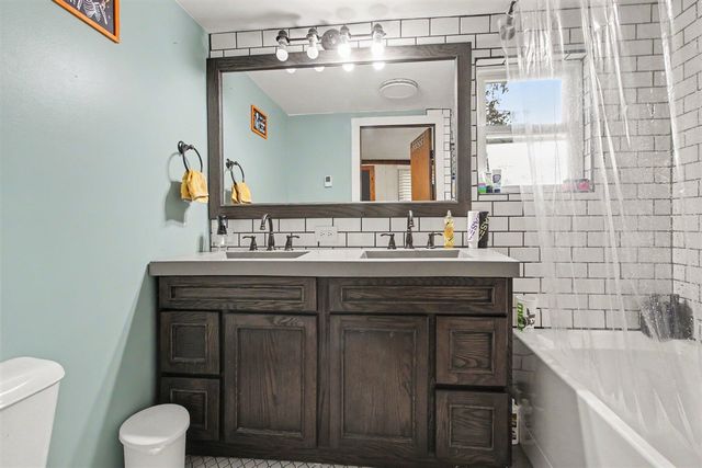 13510 Martinsville Road, Belleville, MI 48111