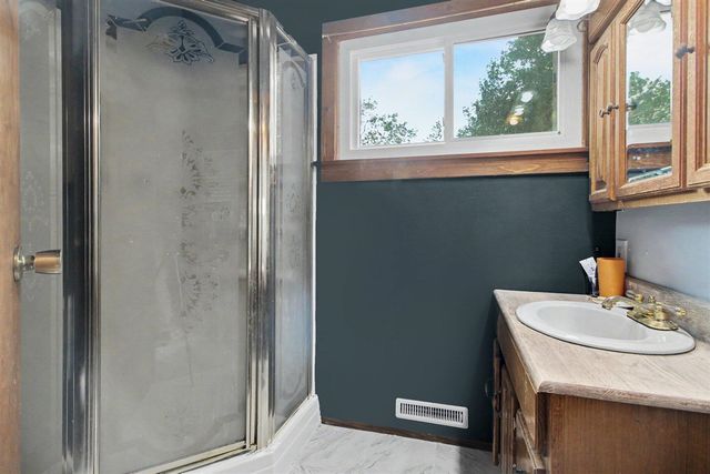 13510 Martinsville Road, Belleville, MI 48111