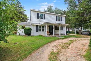 13510 Martinsville Road, Belleville, MI 48111