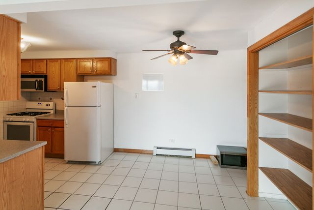 9407 S Roberts Road 3SE, Hickory Hills, IL 60457