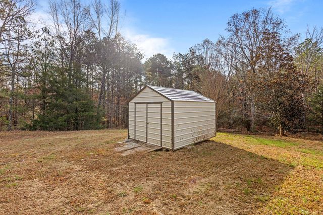 132 Katie Ln, Chatsworth, GA 30705