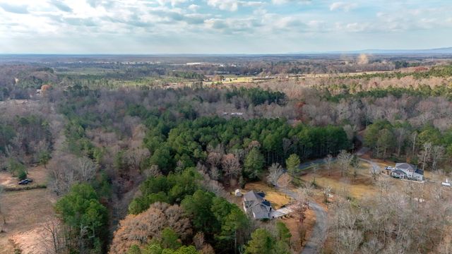 132 Katie Ln, Chatsworth, GA 30705