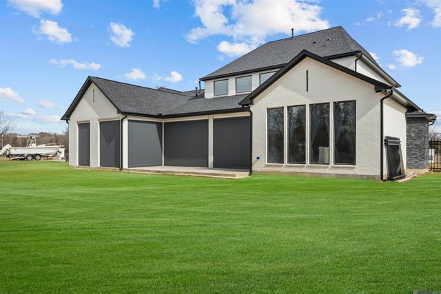 15301 Joor Rd, Zachary, LA 70791