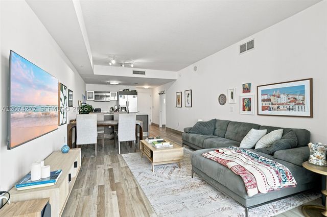 1900 N Bayshore Dr 3508, Miami, FL 33132