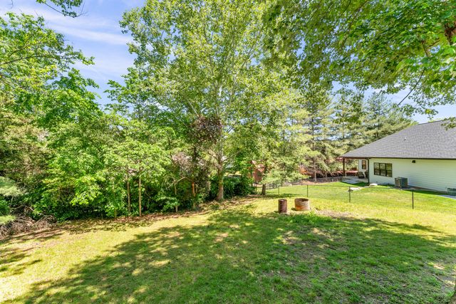 120 Holyoke Street, Hollister, MO 65672