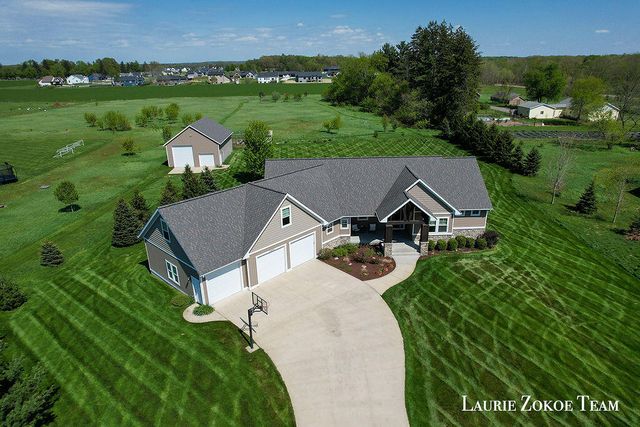 12474 64th Avenue, Allendale Twp, MI 49401