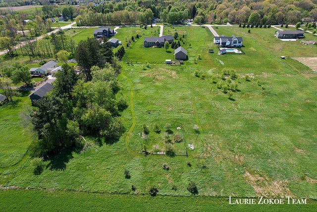 12474 64th Avenue, Allendale Twp, MI 49401