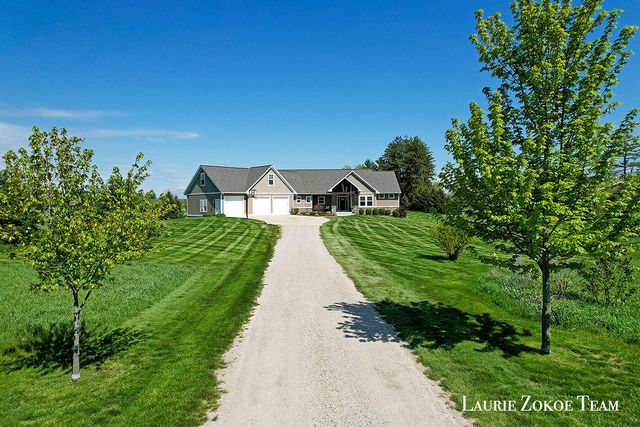 12474 64th Avenue, Allendale Twp, MI 49401