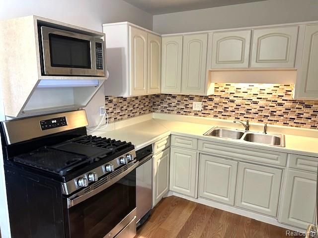 30817 Birchwood Street, Westland, MI 48186