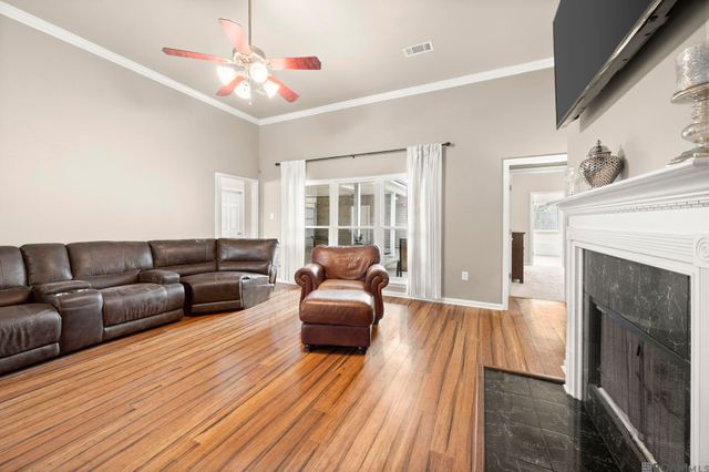 36385 Crestway Ave, Prairieville, LA 70769