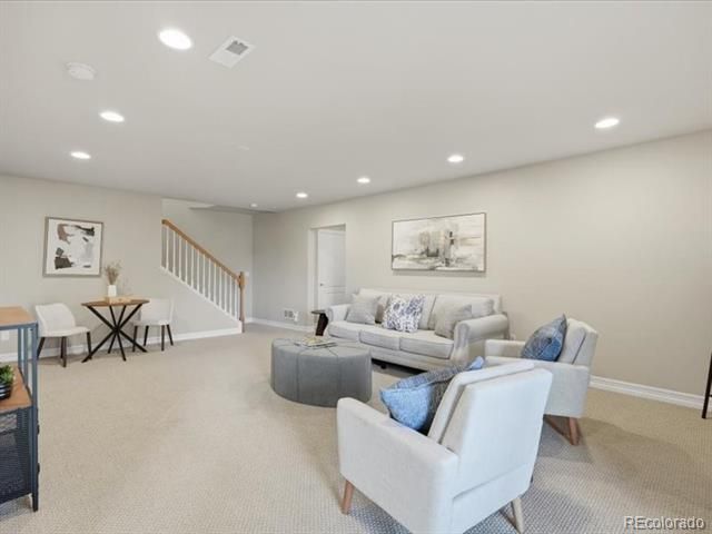 6570 S Ames Court, Littleton, CO 80123