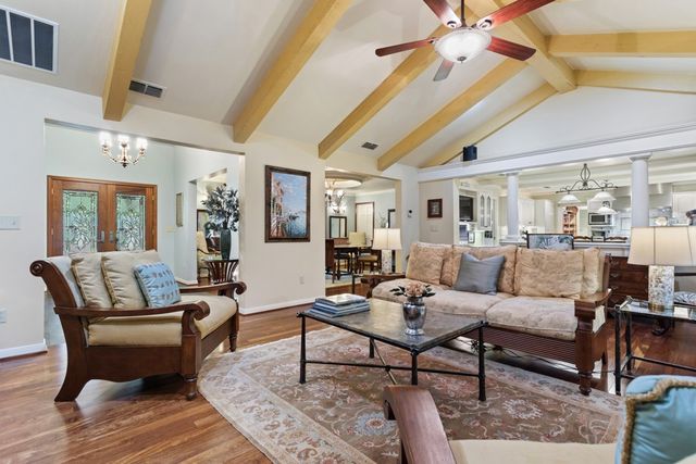 1513 Lake Park Circle, Hideaway, TX 75771