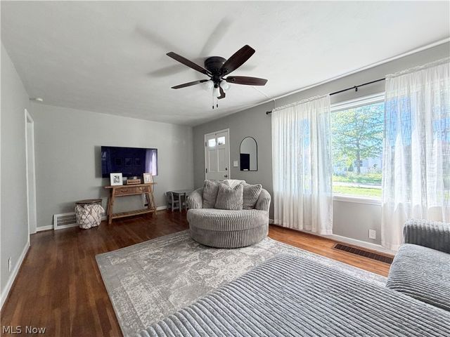 3417 Kneirim Drive, Lorain, OH 44053