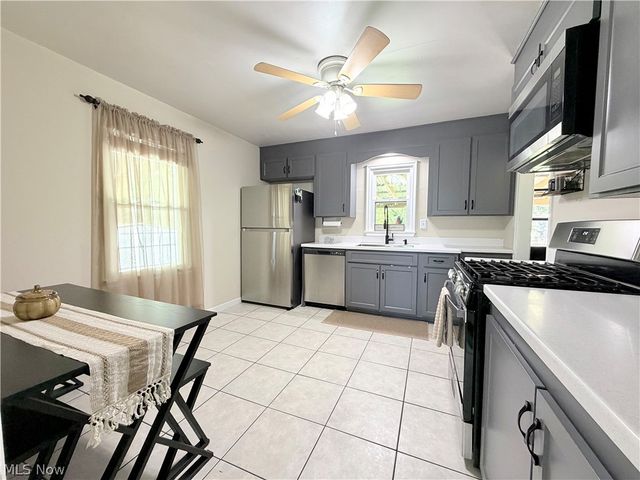 3417 Kneirim Drive, Lorain, OH 44053