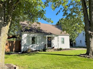 3417 Kneirim Drive, Lorain, OH 44053