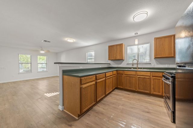 1804 Singleton Ave, Austin, TX 78702