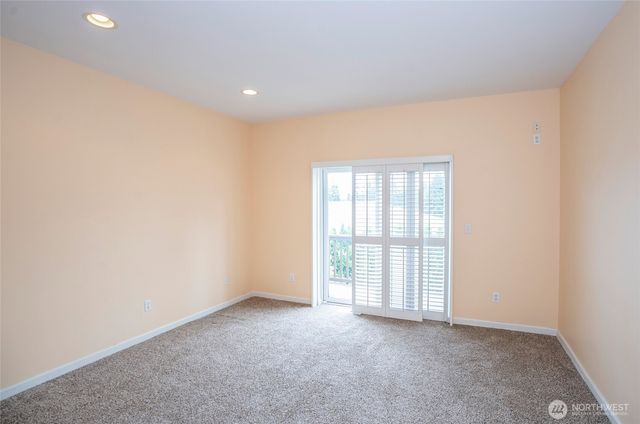 4008 42nd Street NE, Tacoma, WA 98422