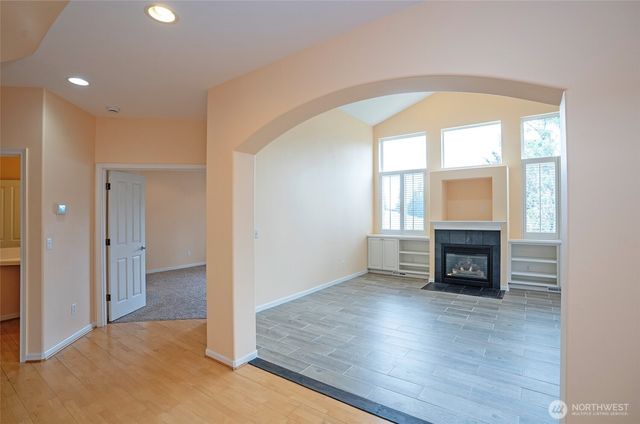 4008 42nd Street NE, Tacoma, WA 98422