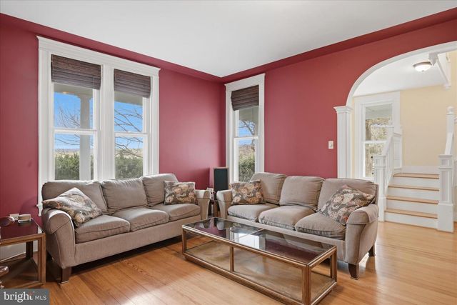 171 LAUREL GROVE RD, Winchester, VA 22602