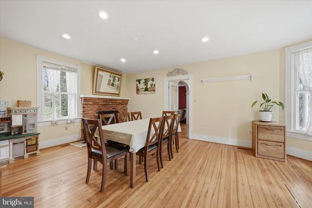 171 LAUREL GROVE RD, Winchester, VA 22602
