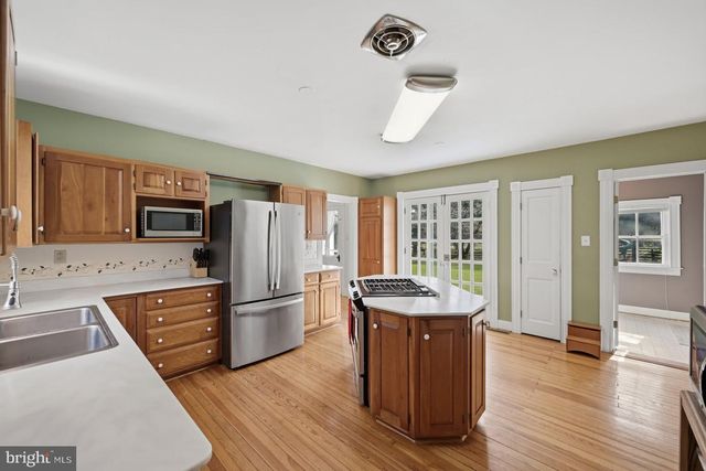 171 LAUREL GROVE RD, Winchester, VA 22602