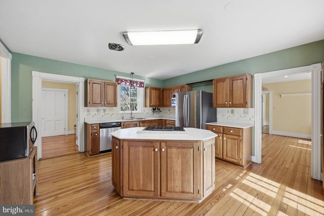 171 LAUREL GROVE RD, Winchester, VA 22602
