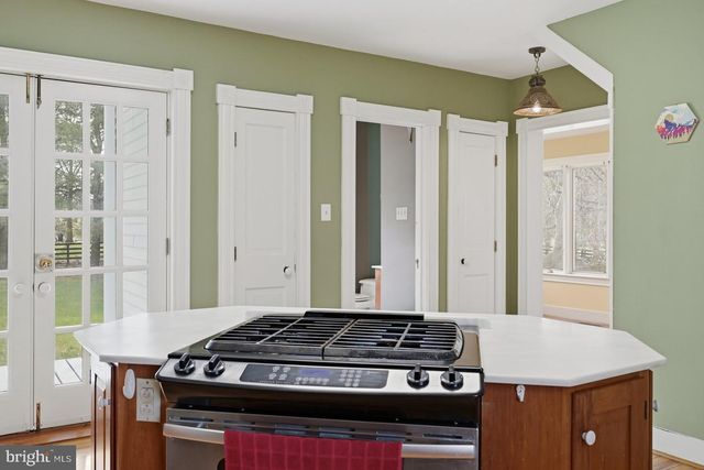 171 LAUREL GROVE RD, Winchester, VA 22602