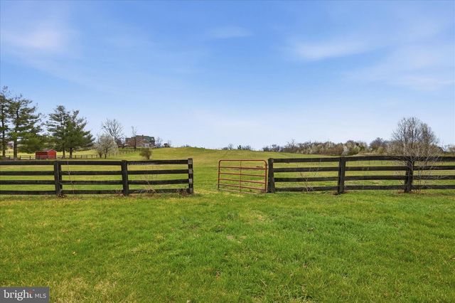 171 LAUREL GROVE RD, Winchester, VA 22602