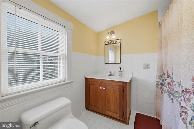 171 LAUREL GROVE RD, Winchester, VA 22602