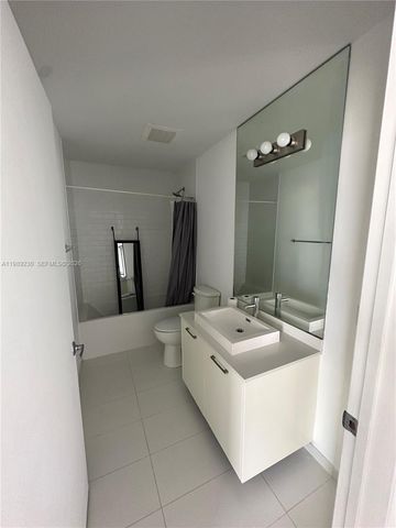 151 SE 1st St 1608, Miami, FL 33131