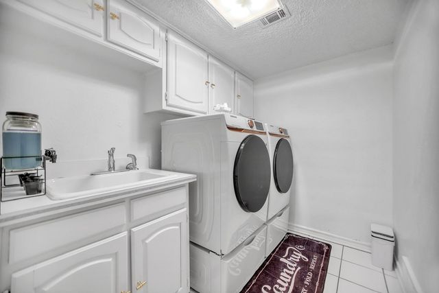 504 Cholla Court, Fort Worth, TX 76112