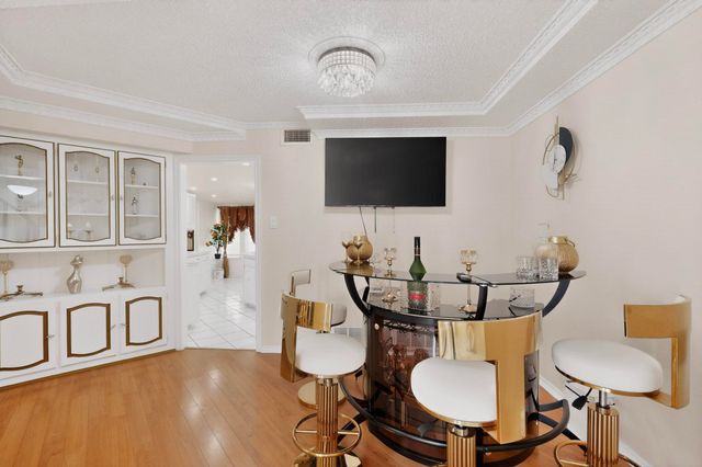 504 Cholla Court, Fort Worth, TX 76112